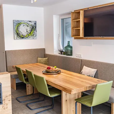 Modern Apartment, Overlooking The Ossiachersee