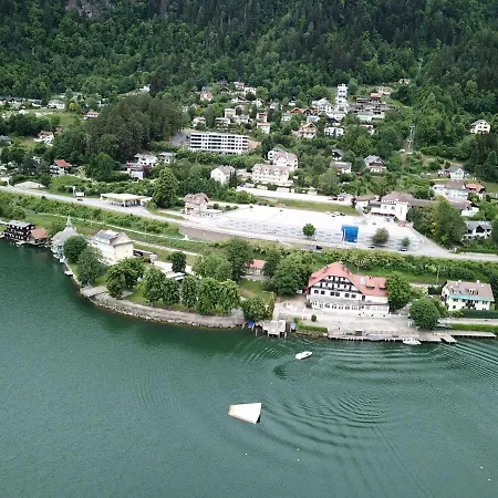 Modern Apartment, Overlooking The Ossiachersee Lägenhet