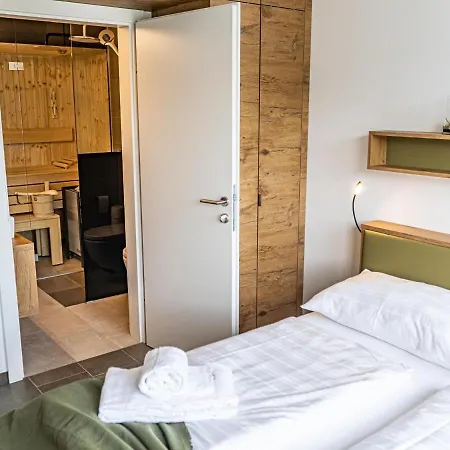 Modern Apartment, Overlooking The Ossiachersee *