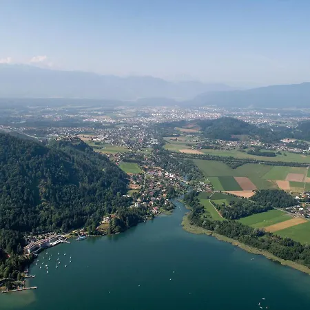 Modern Apartment, Overlooking The Ossiachersee Apartmán